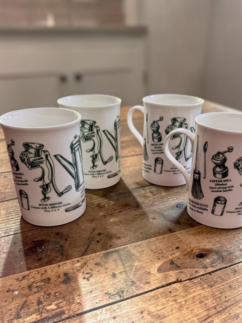 Laura Ashley Engraved Kitchen Mugs Vintage Bone China 1996 Set Of 4 Green White